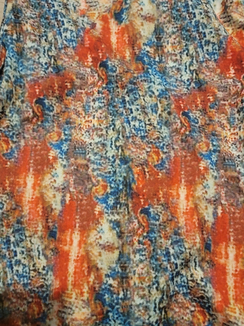 ⭐️ Abstract Print Button-Up Blouse - Picture 4 of 4